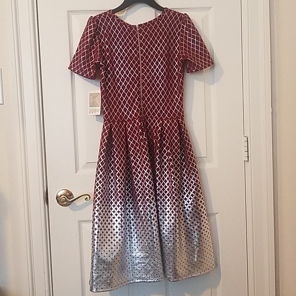 Lularoe Elegant Amelia - Picture 4 of 7